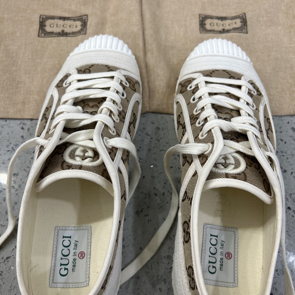 Update: More pics added…Authentic Gucci sneakers size 38 tan & white in color… - Picture 5 of 12